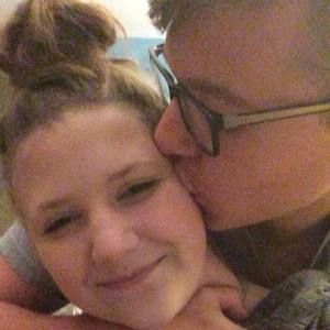 Meet your Posher, Alexys